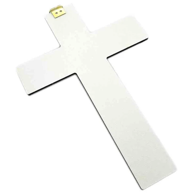 Krzyżyk do zawieszenia z pasyjką - czarno-biały