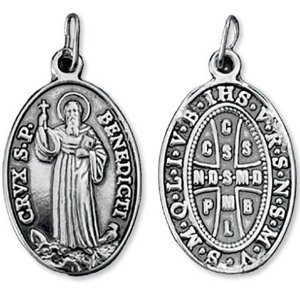 Medalik srebrny Święty Benedykt