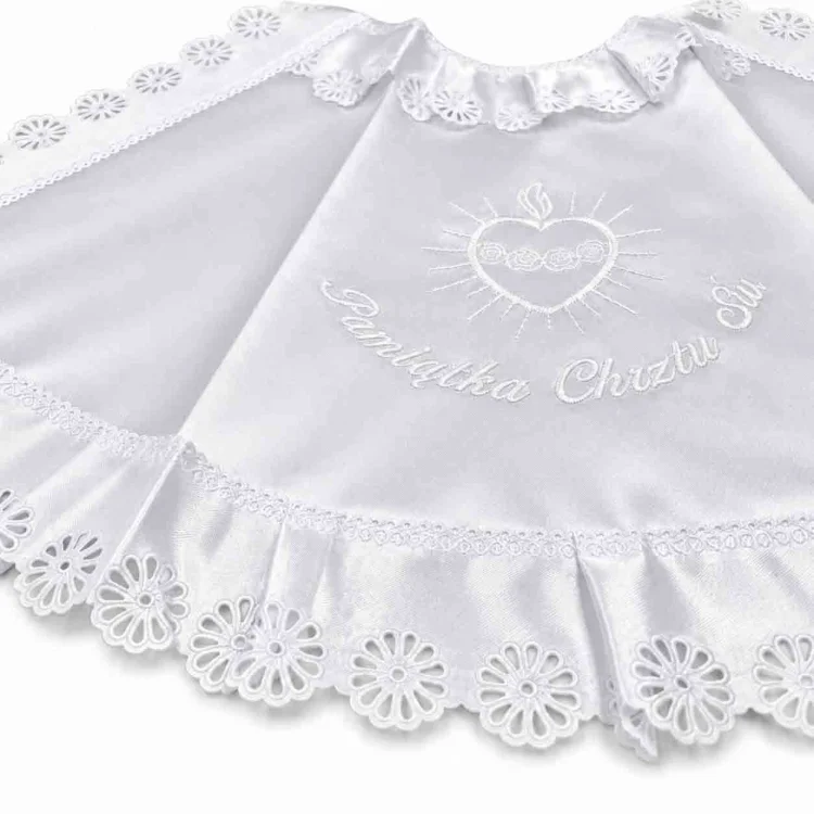 Szatka do Chrztu Świętego - białe serce