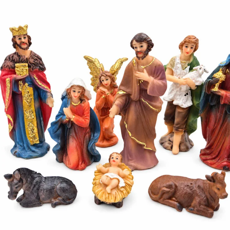 Figurki do szopki 10 figurek max 8 cm