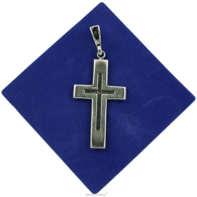 Krzyżyk srebrny ks1