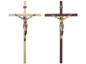 Krzyż wiszący drewniany 30cm  