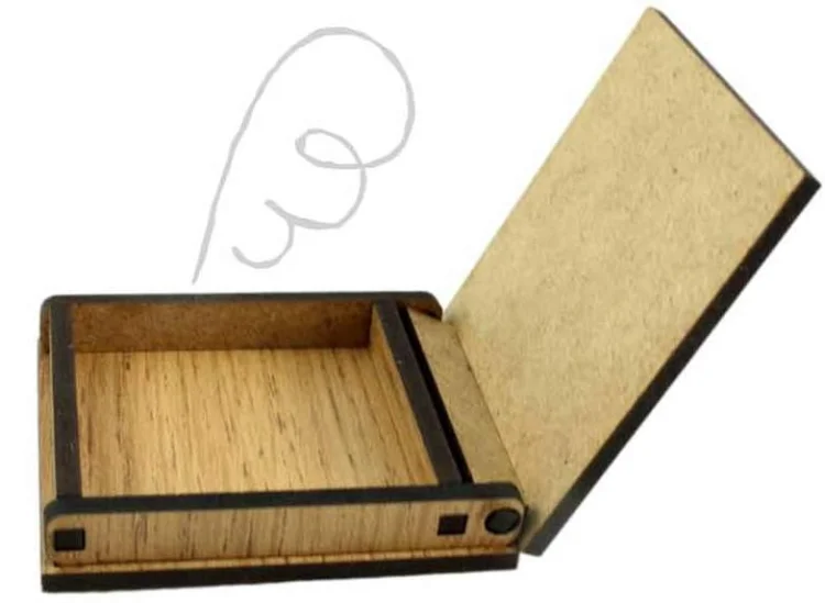 Pudełko z grawerem 5x5,5x1,5