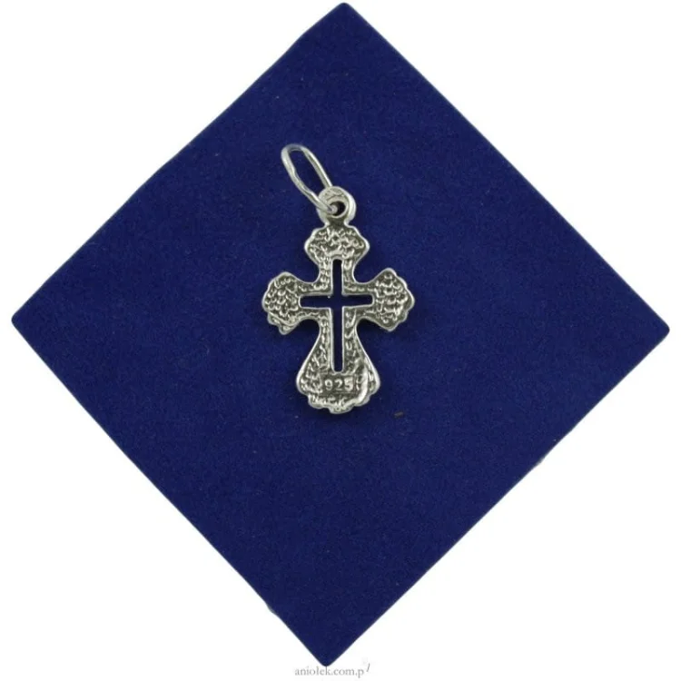 Krzyżyk srebrny ks3